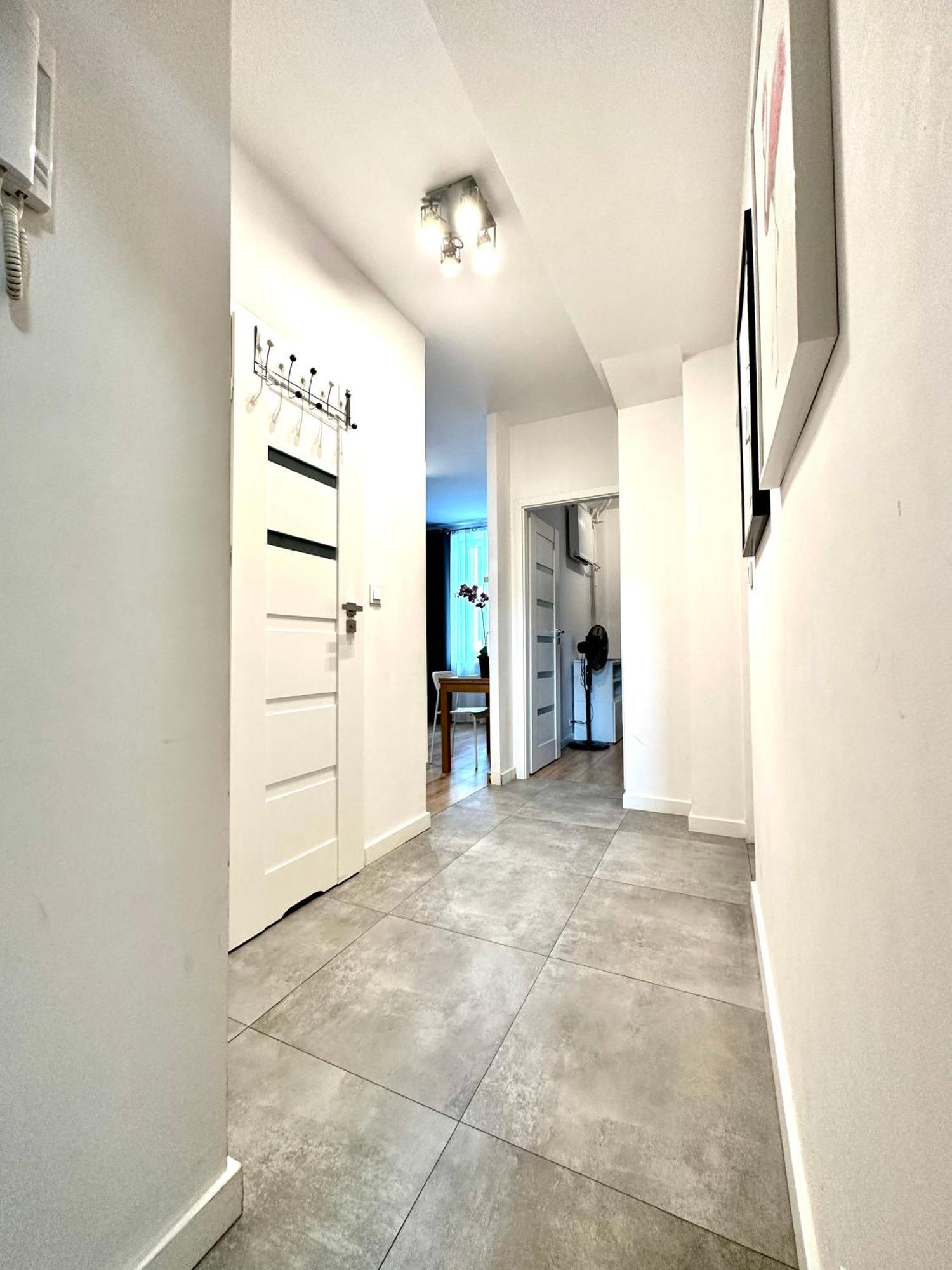 Place 2 Apartment Warschau