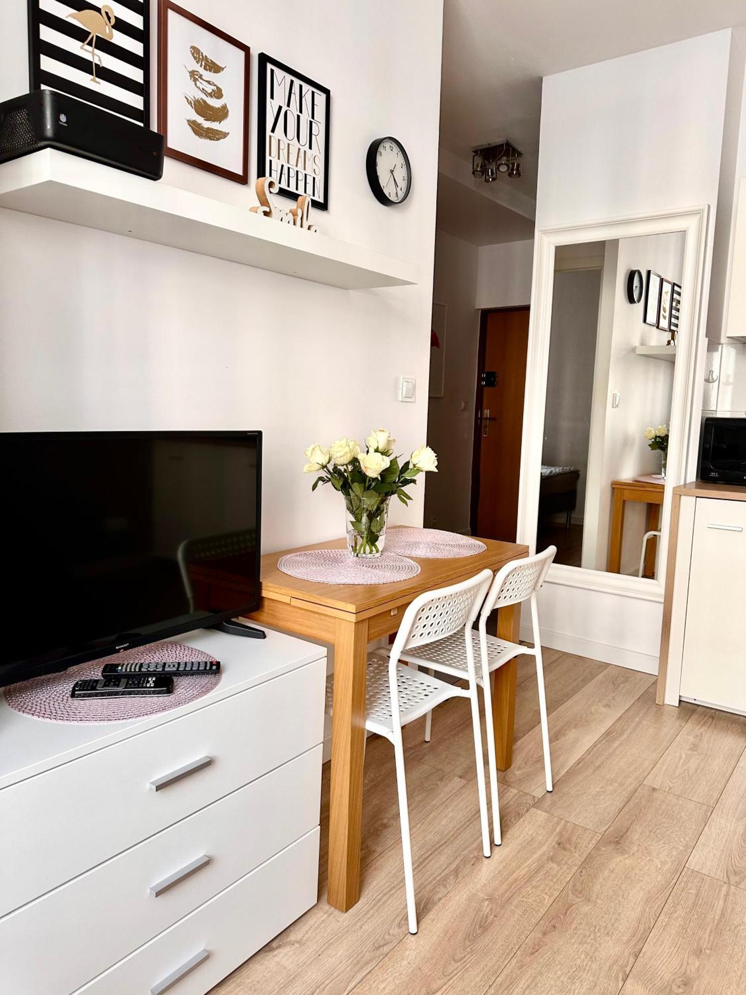Apartment Place 2 *