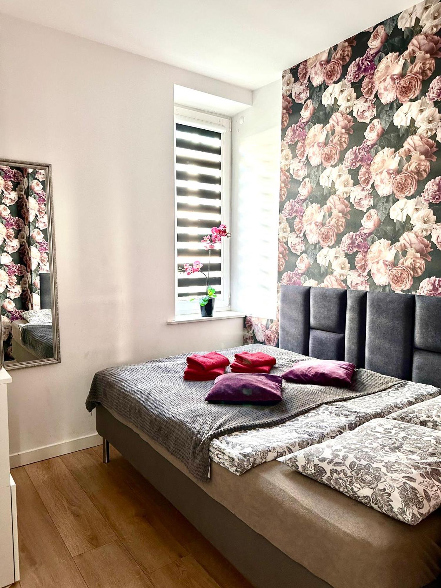 Place 2 Apartment Warschau